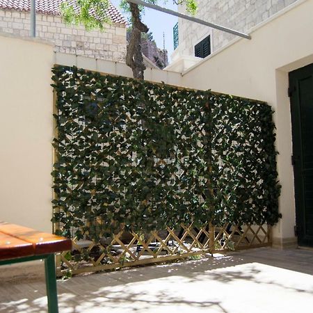 Appartement House Nataniel In Omis Near Sea Extérieur photo