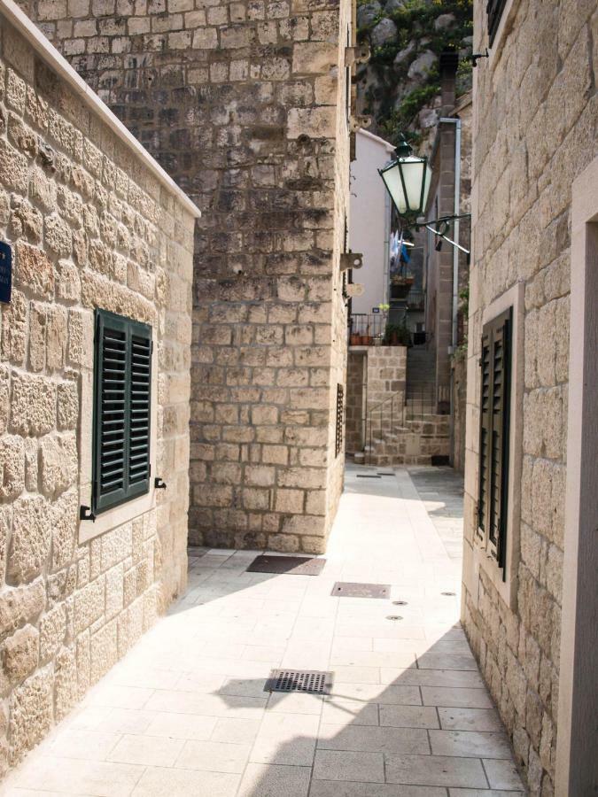 Appartement House Nataniel In Omis Near Sea Extérieur photo