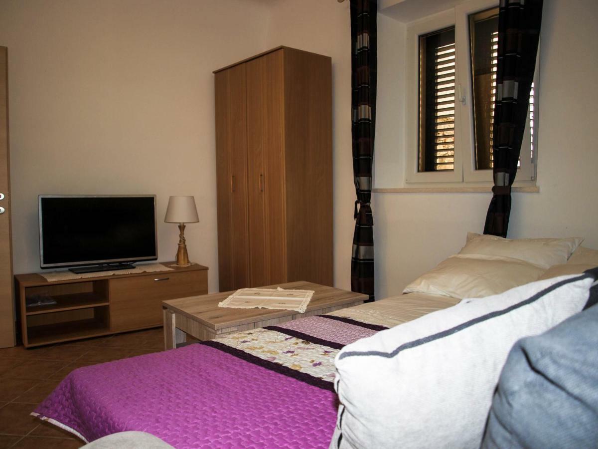 Appartement House Nataniel In Omis Near Sea Extérieur photo