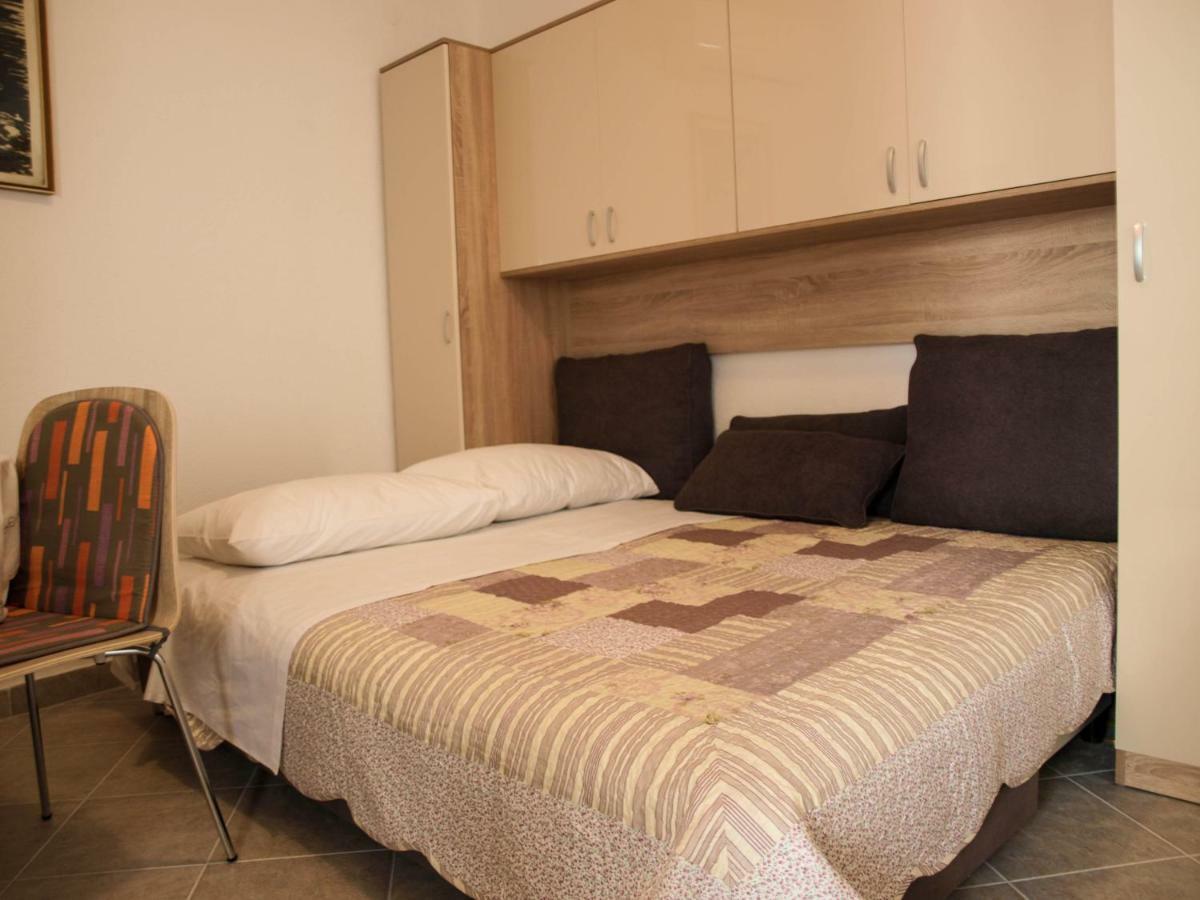 Appartement House Nataniel In Omis Near Sea Extérieur photo