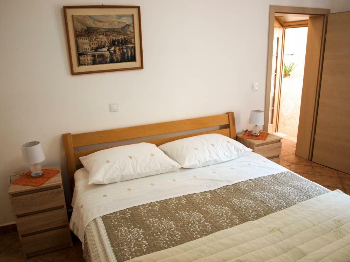 Appartement House Nataniel In Omis Near Sea Extérieur photo
