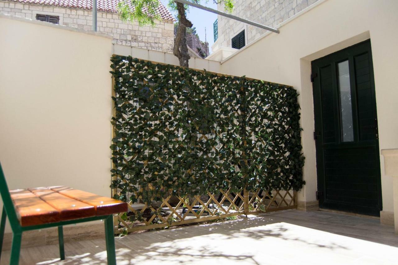 Appartement House Nataniel In Omis Near Sea Extérieur photo